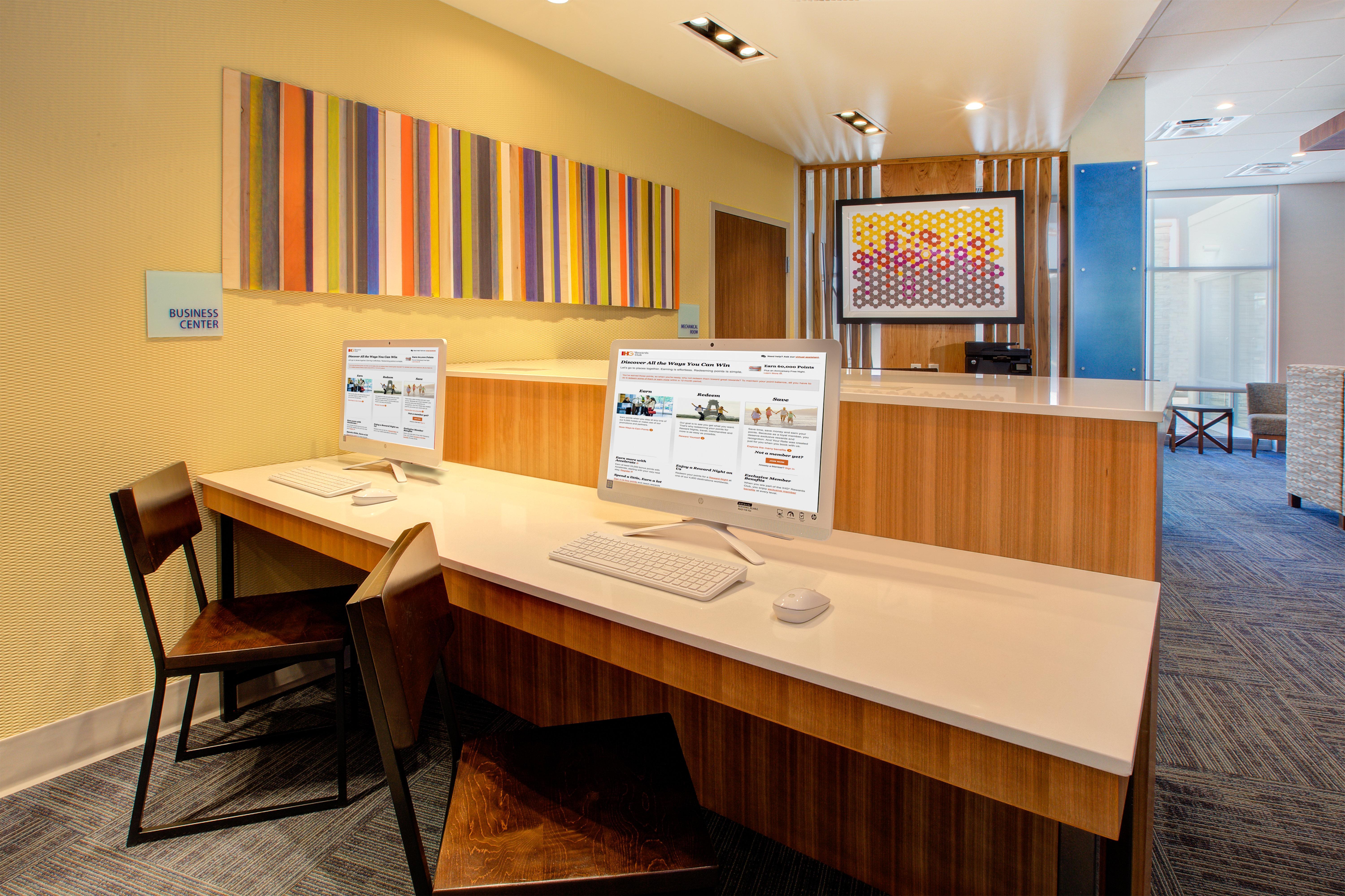 Holiday Inn Express & Suites New Castle By Ihg Екстериор снимка