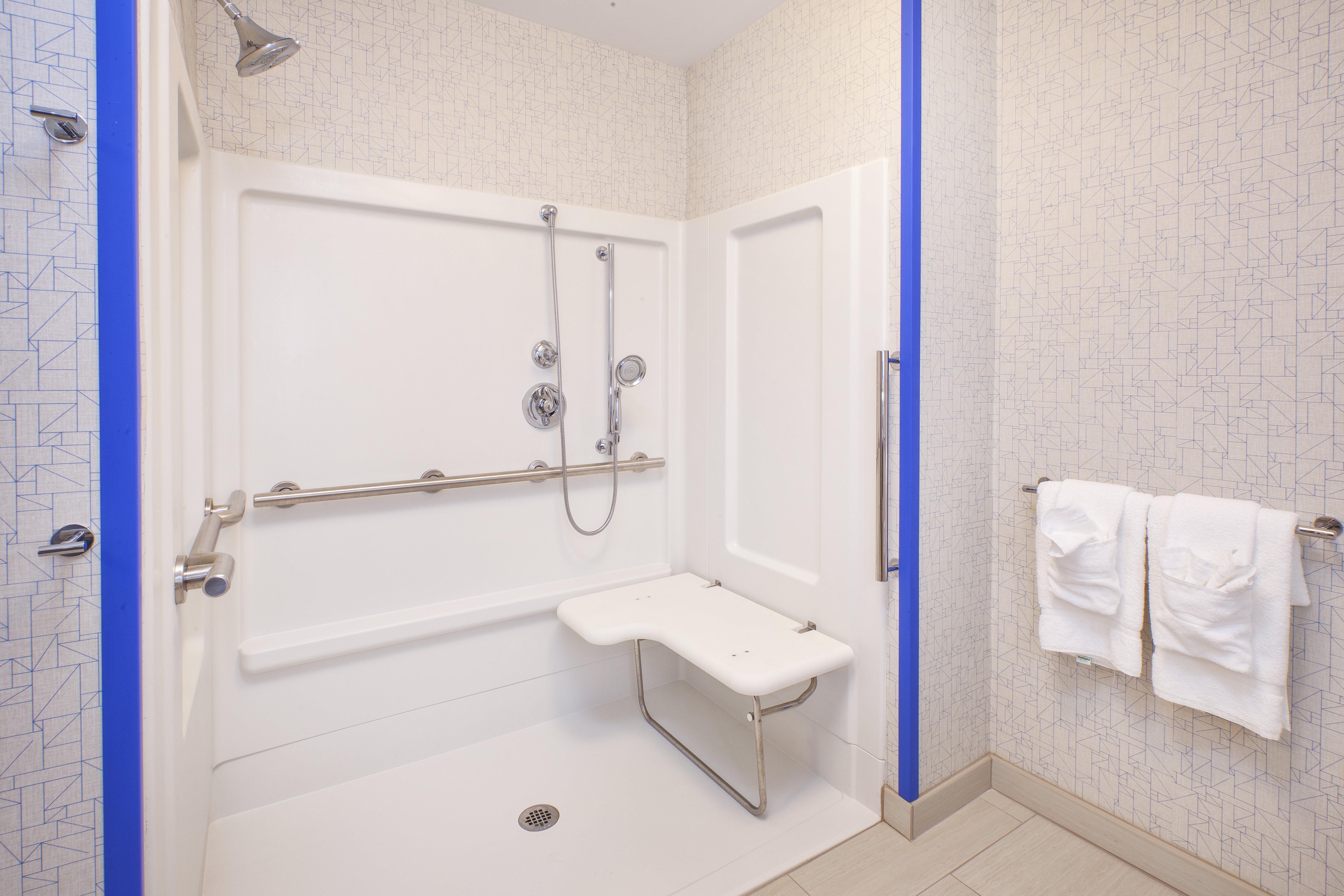 Holiday Inn Express & Suites New Castle By Ihg Екстериор снимка