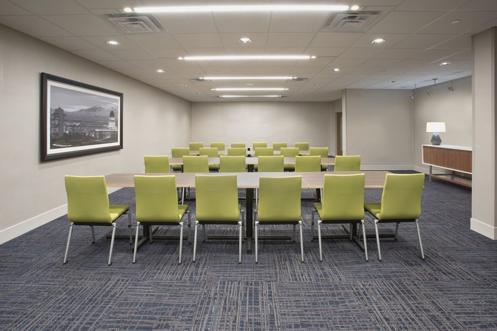 Holiday Inn Express & Suites New Castle By Ihg Екстериор снимка